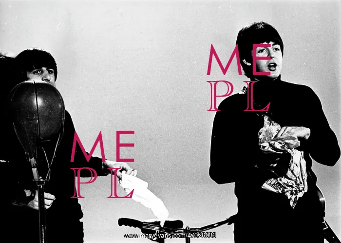 : Paul McCartney and Ringo Starr in break from recording : Paul McCartney and Ringo Starr in break from recording