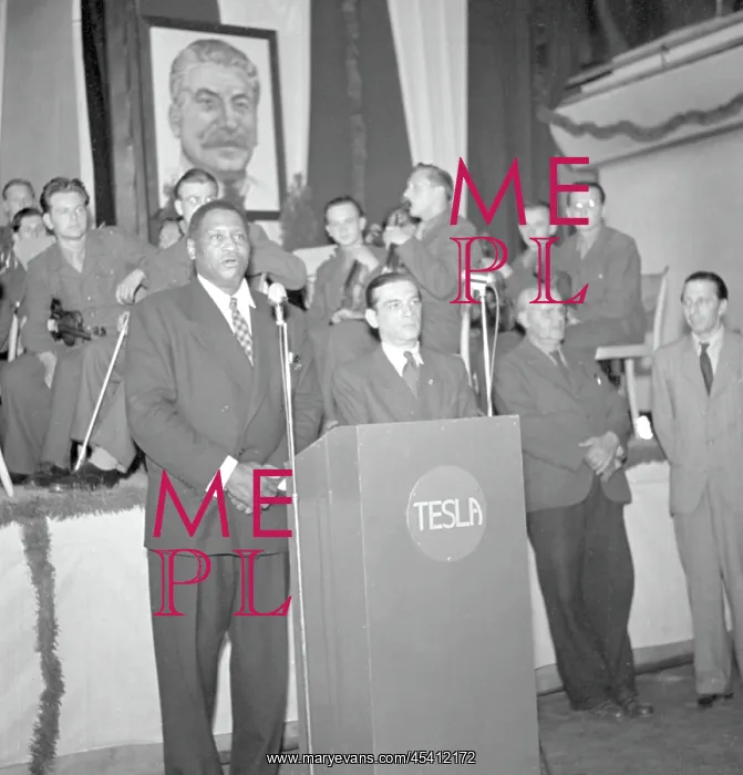  : Paul Robeson