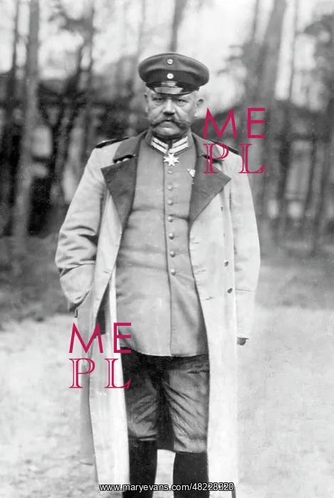 : Paul v. Hindenburg : Paul v. Hindenburg