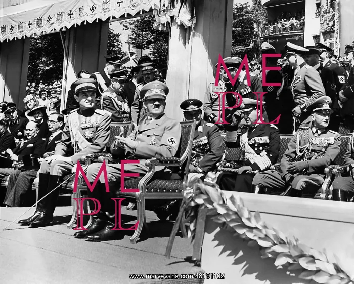 : Paul of Yugoslavia and Adolf Hitler, 1939 : Paul of Yugoslavia and Adolf Hitler, 1939