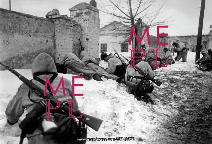: Pause in the shooting on the Eastern Front, 1943 : Pause in the shooting on the Eastern Front, 1943