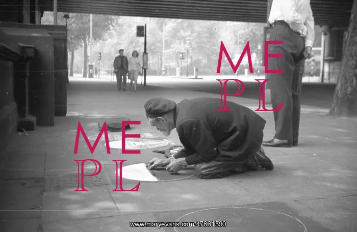 : A pavement artist under Hungerford Bridge : A pavement artist under Hungerford Bridge