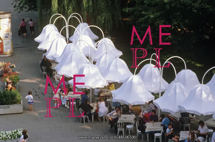 : Pavement cafe in Vilnius, 1985 : Pavement cafe in Vilnius, 1985