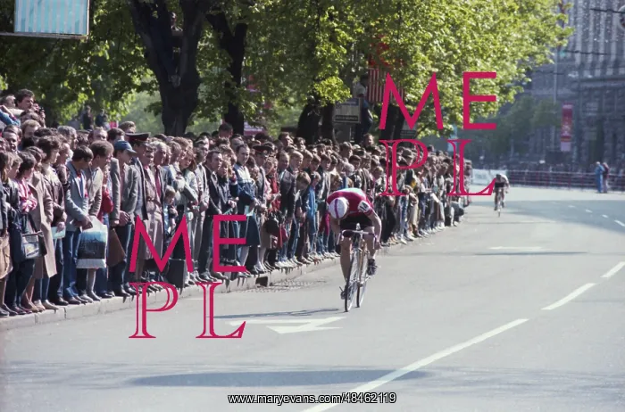 : The Peace Bicycle Race : The Peace Bicycle Race