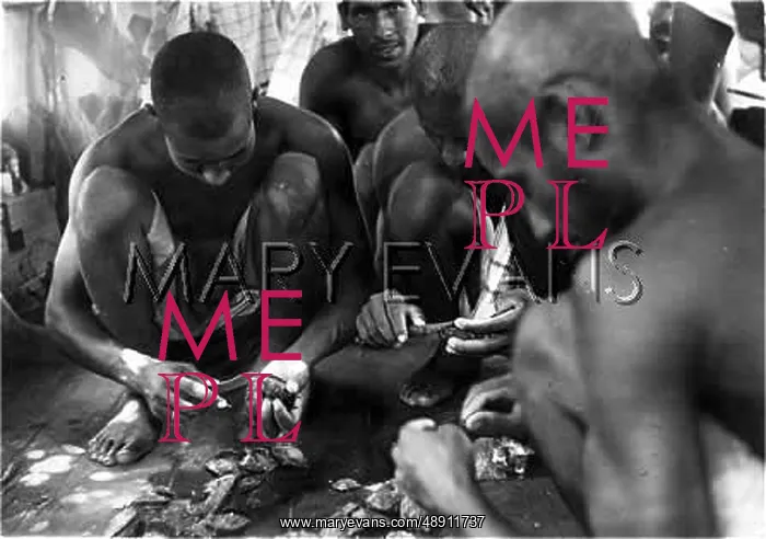: PEARL FISHERMEN 1930S : PEARL FISHERMEN 1930S