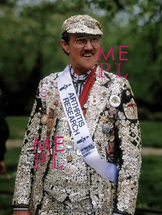 : Pearly King : Pearly King