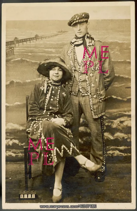 : Pearly King and Queen 1920 : Pearly King and Queen 1920