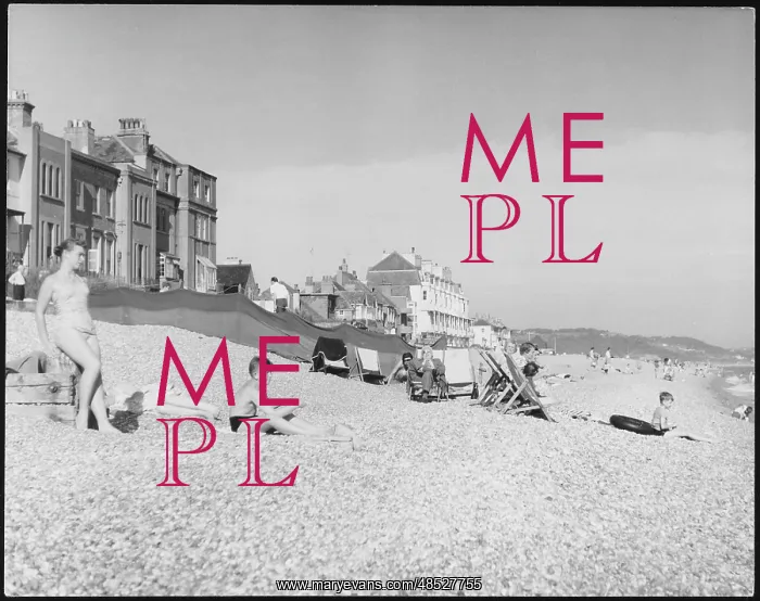 : PEBBLES AT HYTHE : PEBBLES AT HYTHE