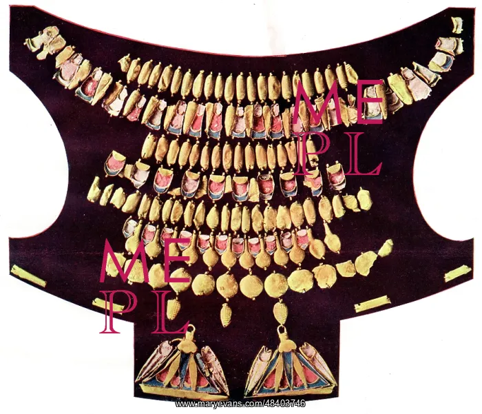  : Pectoral Ornament of Ancient Greece