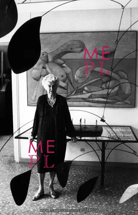: Peggy Guggenheim in the center hall of her ? : Peggy Guggenheim in the center hall of her ?