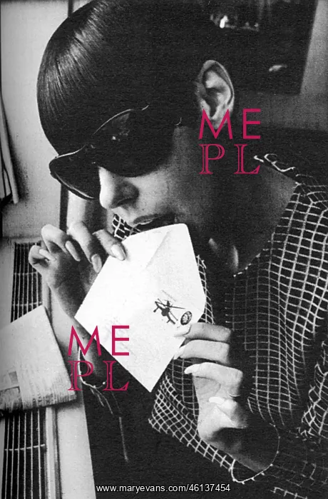 : Peggy Moffitt : Peggy Moffitt