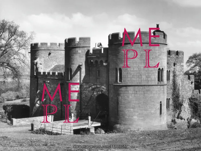 : PEMBRIDGE CASTLE KEEP : PEMBRIDGE CASTLE KEEP