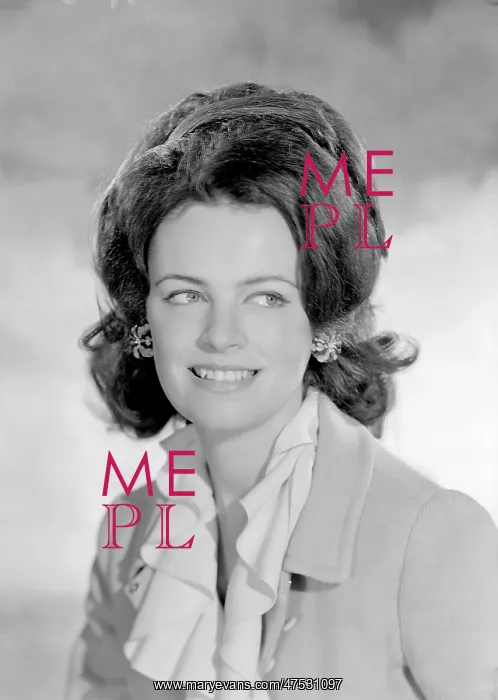  : Penelope Ridsdale