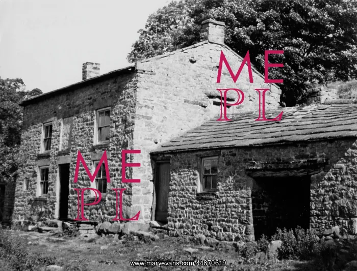 : PENNINE FARMHOUSE : PENNINE FARMHOUSE