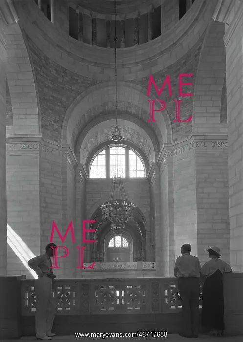 : People - Architecture - Mysterious : People - Architecture - Mysterious