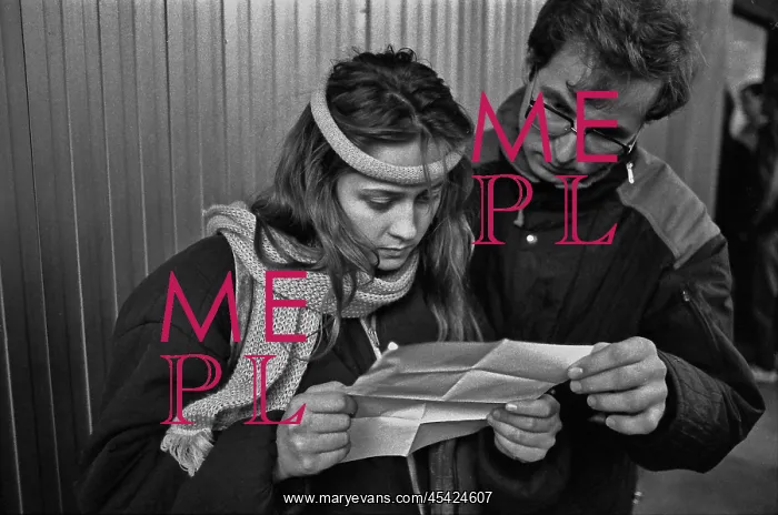 : People - couple - leaflet : People - couple - leaflet