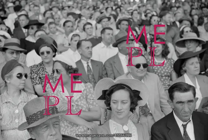 : People - Crowd - Spectators - Stadium : People - Crowd - Spectators - Stadium