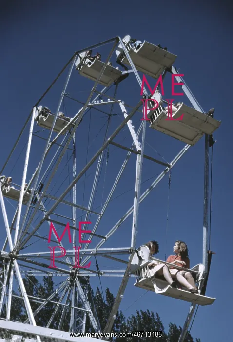 : People - Ferris wheel - carnival : People - Ferris wheel - carnival