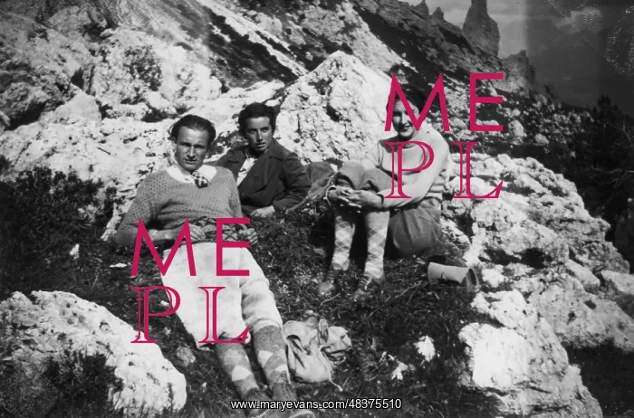 : Three people at the Gardena Pass, Italy : Three people at the Gardena Pass, Italy