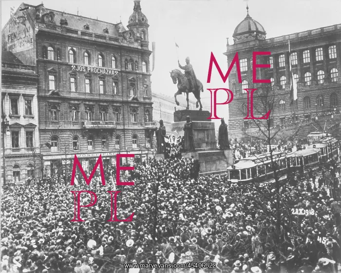 : People gathered on the Wenceslas square in Prague : People gathered on the Wenceslas square in Prague