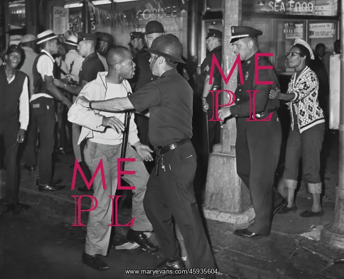 : people - police - riots - violence - Brooklyn : people - police - riots - violence - Brooklyn