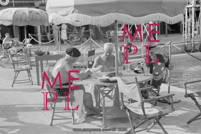 : People - Pool - Leisure - Vacation : People - Pool - Leisure - Vacation