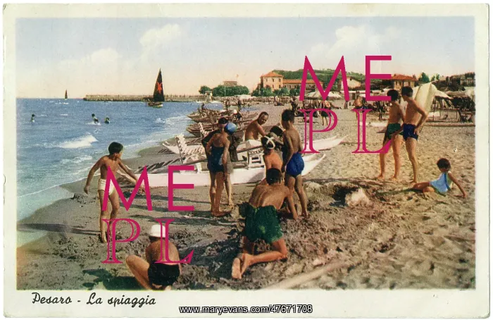  : People relaxing on the beach, Pesaro, Italy