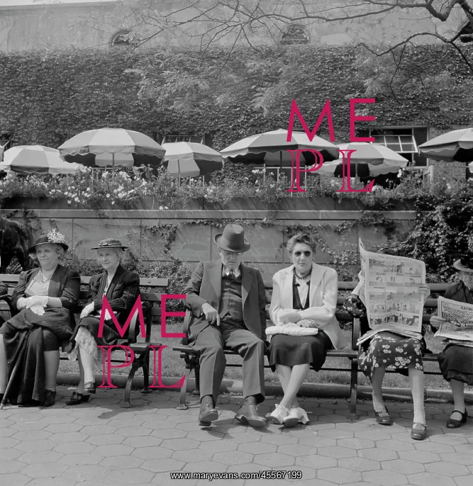 : People - Sitting - Bench - Central Park : People - Sitting - Bench - Central Park