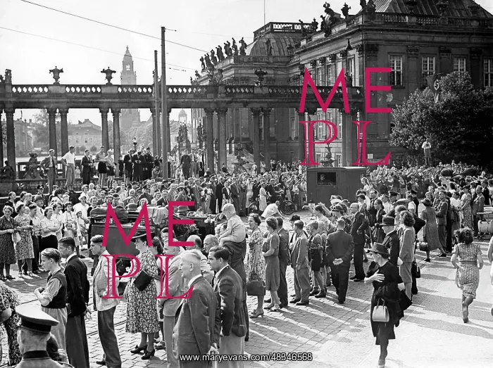 : People at the victory parade of German troops in Potsdam : People at the victory parade of German troops in Potsdam