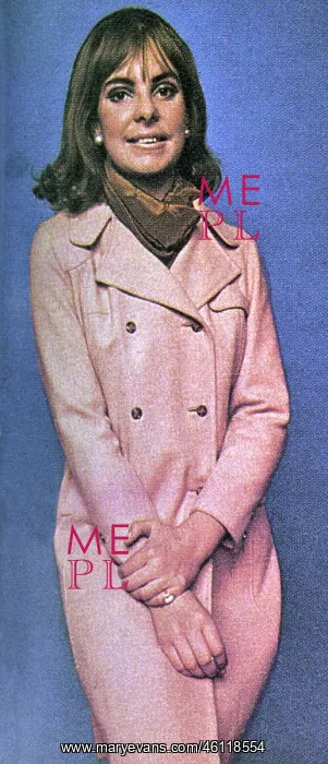 : What People Are Wearing - Judy McMinn : What People Are Wearing - Judy McMinn
