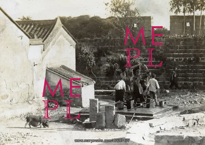 : People working in a back yard, China : People working in a back yard, China