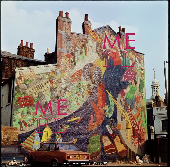 : People's River Mural, Creek Road, Greenwich, London : People's River Mural, Creek Road, Greenwich, London