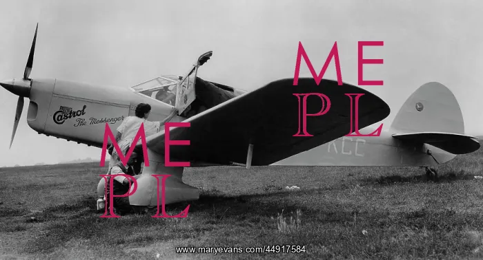 : Percival P-10 Vega Gull : Percival P-10 Vega Gull