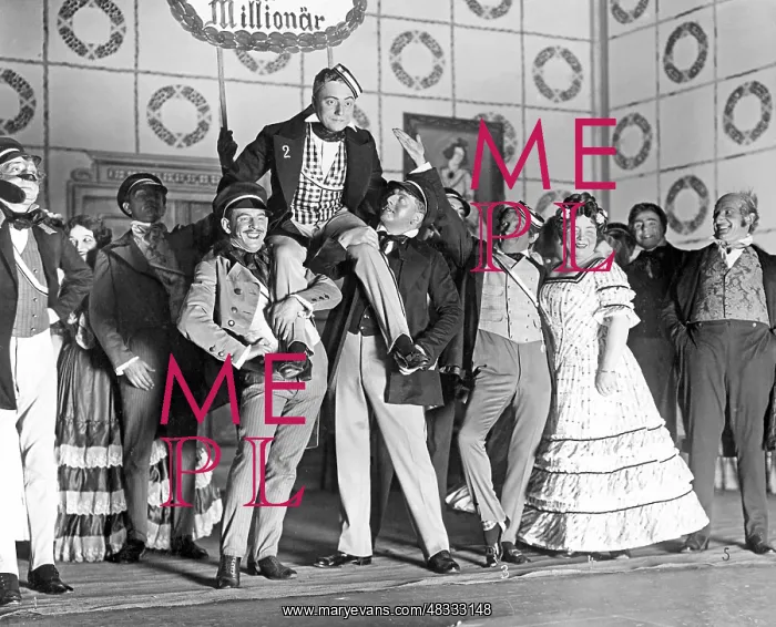  : Performance of the Bummelstudenten at the Berliner Theater