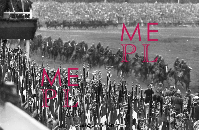 : Performance of a cavalry regiment in Nuremberg, 1934 : Performance of a cavalry regiment in Nuremberg, 1934
