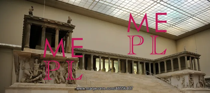  : Pergamon Altar. Detail