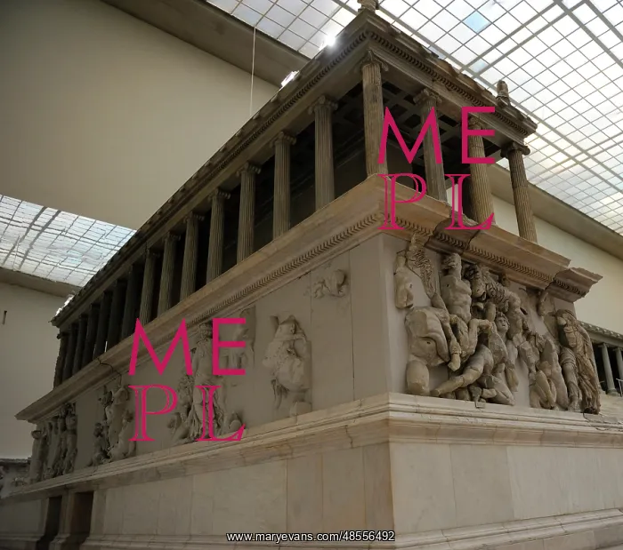: Pergamon Altar. Detail : Pergamon Altar. Detail