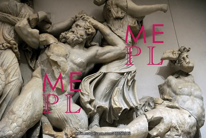 : Pergamon Altar. The three Moirai, goddesses of fate, kill th : Pergamon Altar. The three Moirai, goddesses of fate, kill th