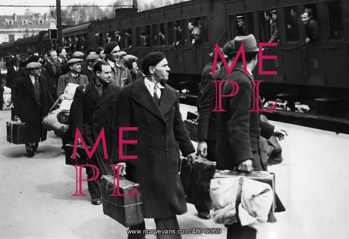 : Persecution of the Jews in Paris, 1941 : Persecution of the Jews in Paris, 1941
