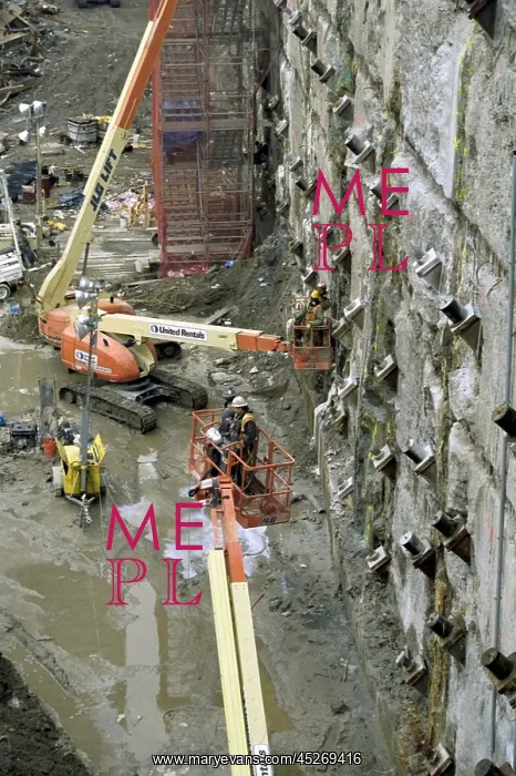 : Personnel at Ground Zero tie back and reinforce : Personnel at Ground Zero tie back and reinforce
