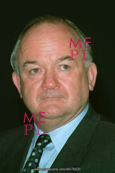  : Peter Morgan