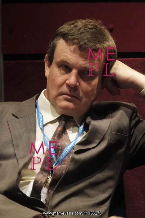 : Peter Oborne : Peter Oborne