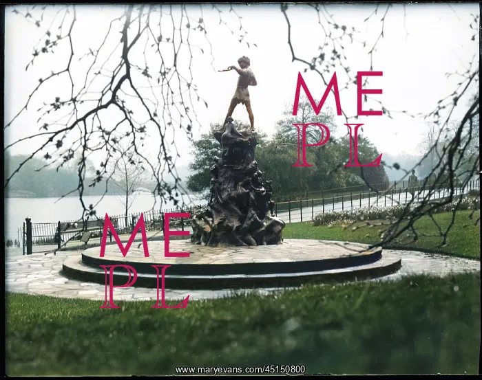 : PETER PAN STATUE : PETER PAN STATUE