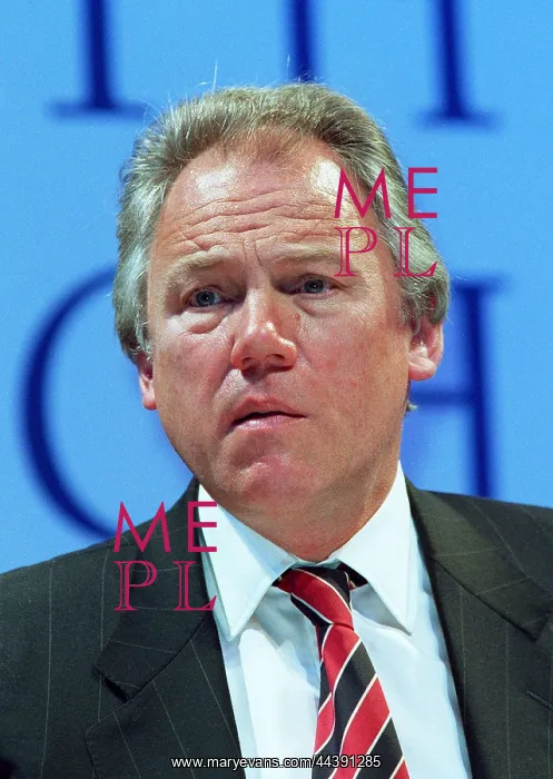  : Peter Sissons