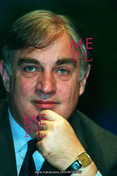 : Peter Sutherland : Peter Sutherland