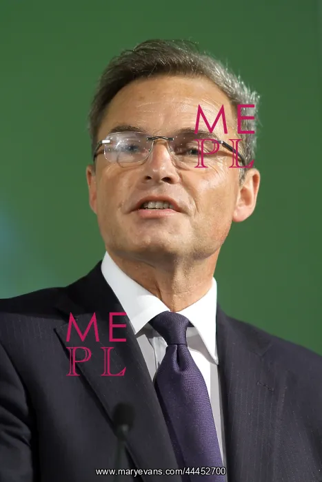 : Peter Whittle : Peter Whittle