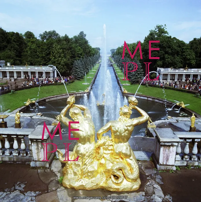 : Peterhof Grand Palace, 1984 : Peterhof Grand Palace, 1984