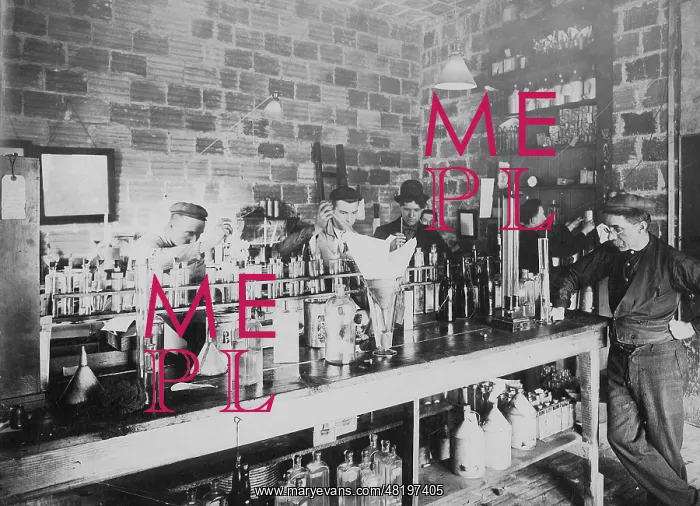 : Petroleum laboratory in Pennsylvania, 1913 : Petroleum laboratory in Pennsylvania, 1913
