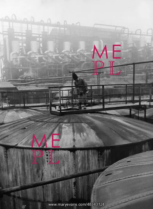 : Petroleum tank, 1935 : Petroleum tank, 1935