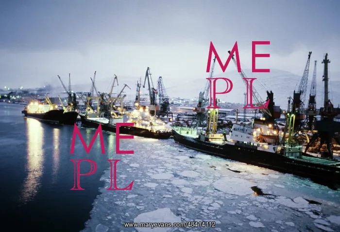 : Pevek seaport, 1984 : Pevek seaport, 1984